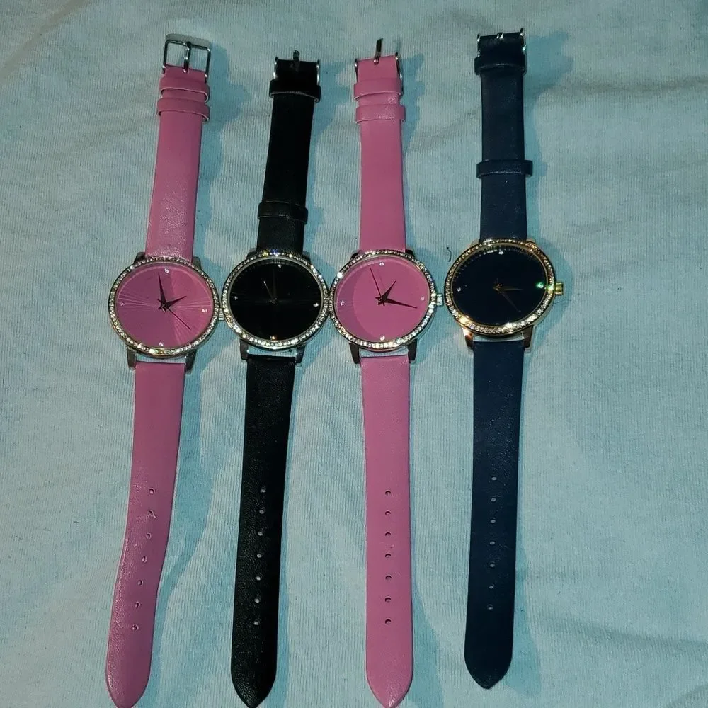 4 Manhattan by Croton Sunray Dial with Crystal Bezel Watches Pink Blue Black‎